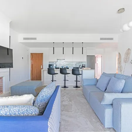 Paraiso Pueblo Luxury Apartment - 1202 Apartment